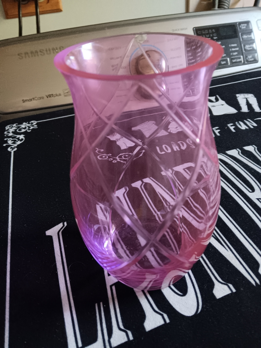 Unk Pink Glass Decorative Vase with Etched Diagonal Pattern